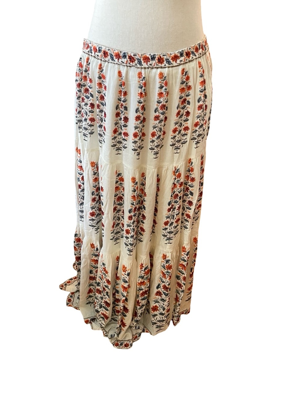 SUNDANCE FLORAL MAXI SKIRT